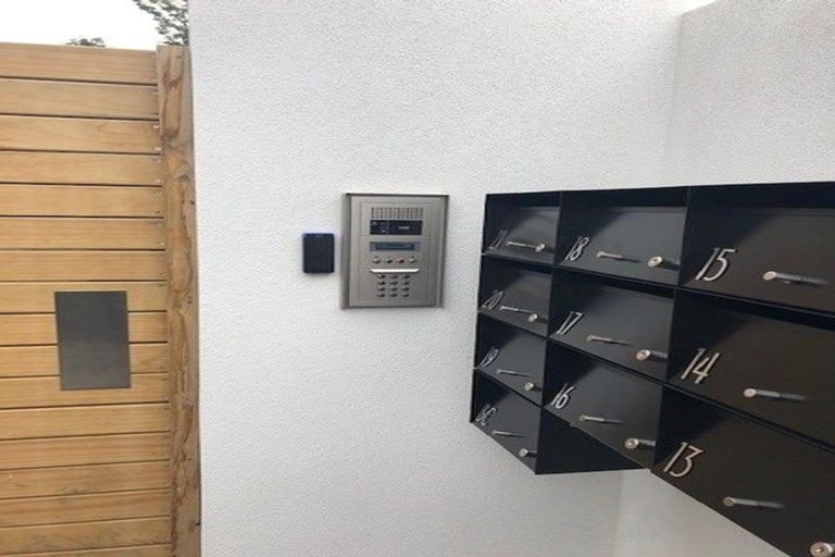 Photo of property in Amuri Park Apartments, 13/280 Bealey Avenue, Christchurch Central, Christchurch, 8013