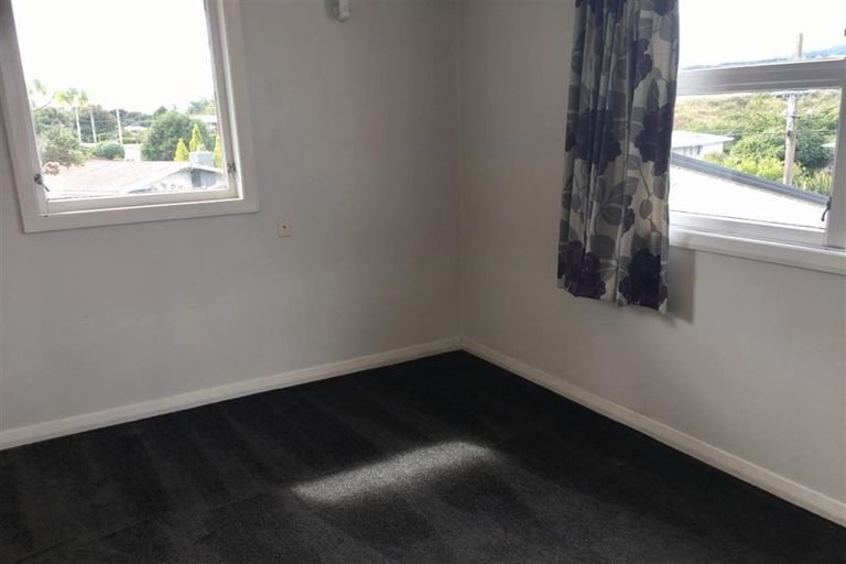 Photo of property in 37 Kiwi Road, Raumati Beach, Paraparaumu, 5032