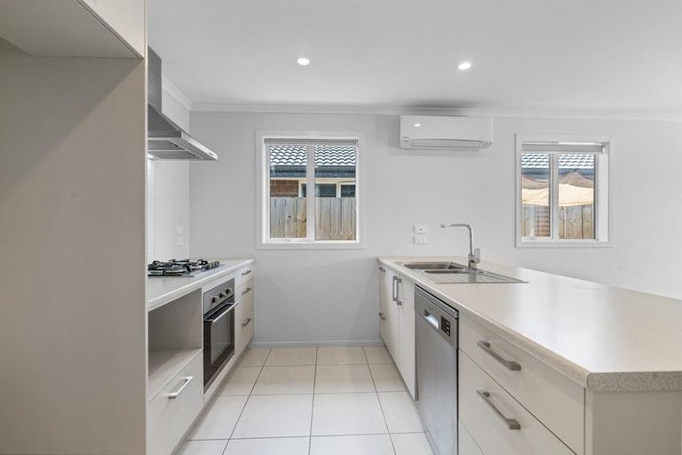 Photo of property in 39 Maanihi Drive, Rototuna North, Hamilton, 3210