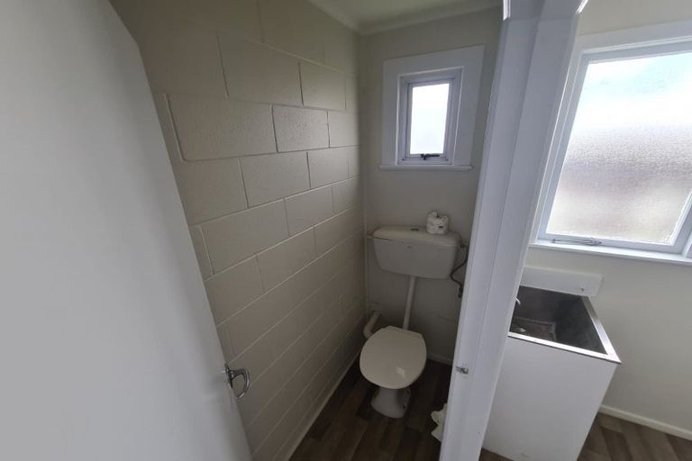 Photo of property in 6 Masons Avenue, Hamilton East, Hamilton, 3216