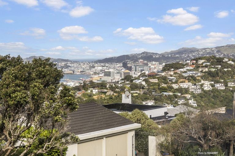 Photo of property in 6 Kabul Street, Khandallah, Wellington, 6035