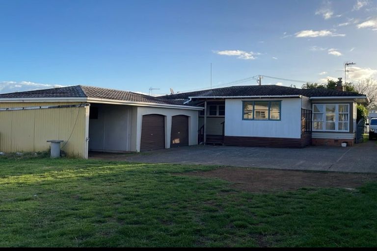 Photo of property in 24 Carbine Road, Mount Wellington, Auckland, 1060