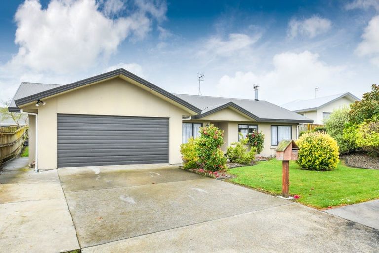 Photo of property in 2 Logan Grove, Feilding, 4702