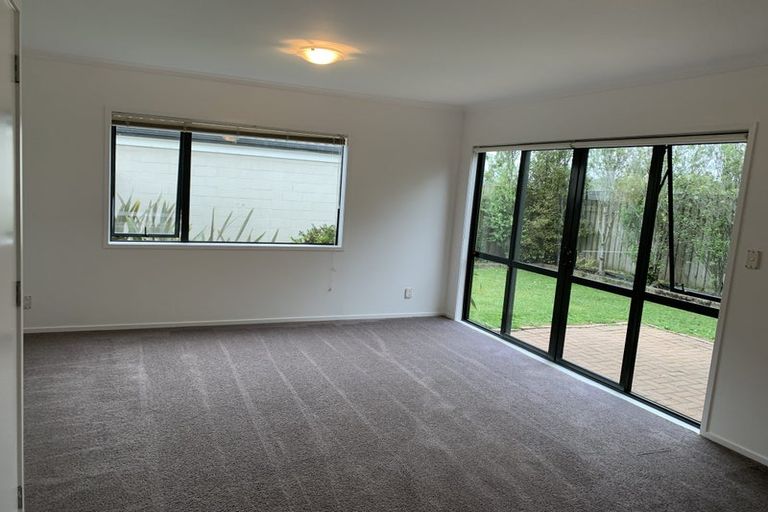 Photo of property in 45 Tiri Tiri Road, Birkdale, Auckland, 0626