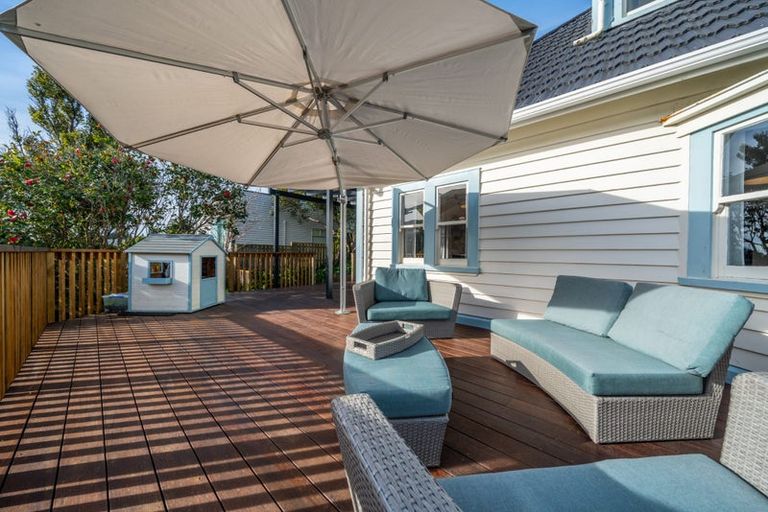 Photo of property in 28 Handyside Street, Tawa, Wellington, 5028