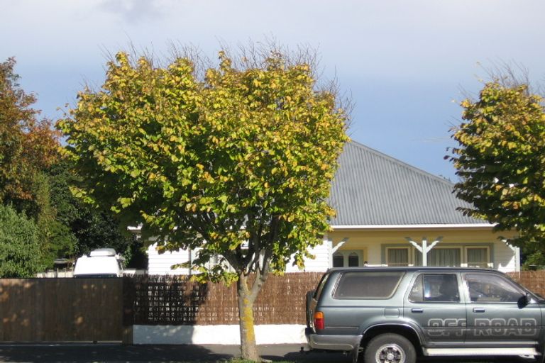 Photo of property in 4 Sutherland Avenue, Silverstream, Upper Hutt, 5019