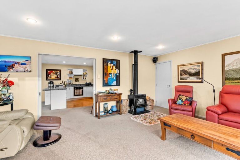 Photo of property in 202 Stone Street, Wanaka, 9305