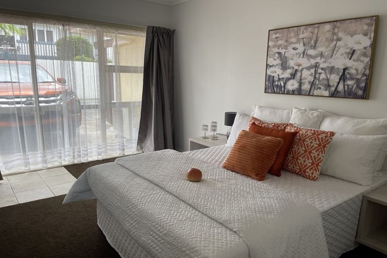 Photo of property in 1/494 Great South Road, Papatoetoe, Auckland, 2025