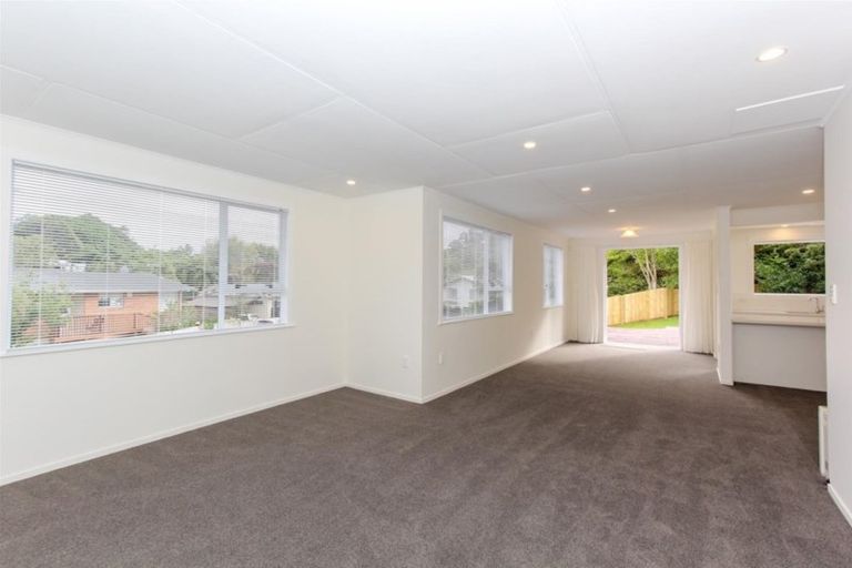 Photo of property in 2 Wayne Place, Ferndale, New Plymouth, 4310