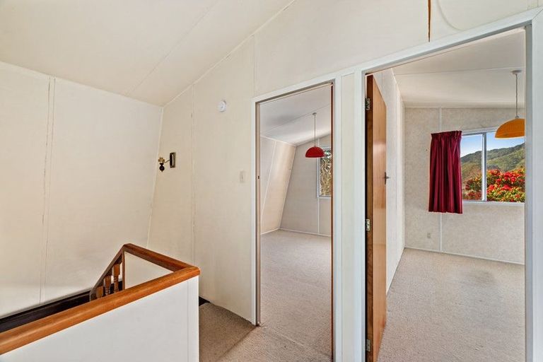 Photo of property in 29 Ranui Street, Waikawa, Picton, 7220