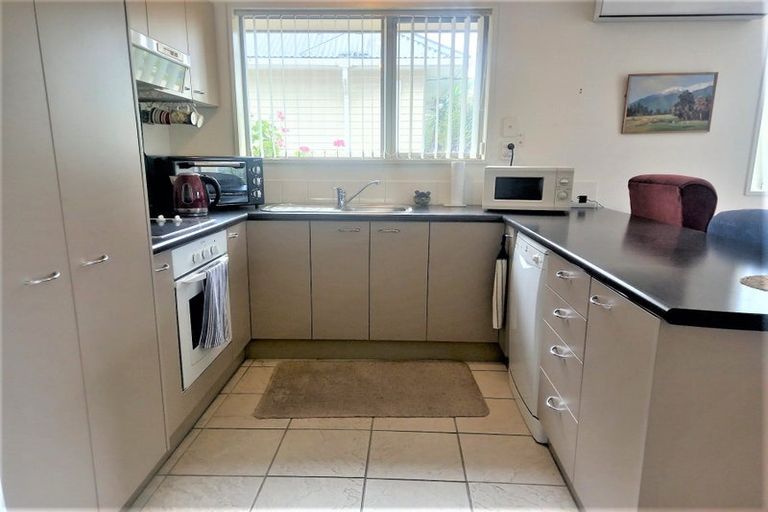 Photo of property in 258a Breezes Road, Aranui, Christchurch, 8061