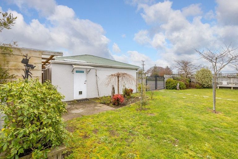 Photo of property in 50 Wyndham Street, Carterton, 5713