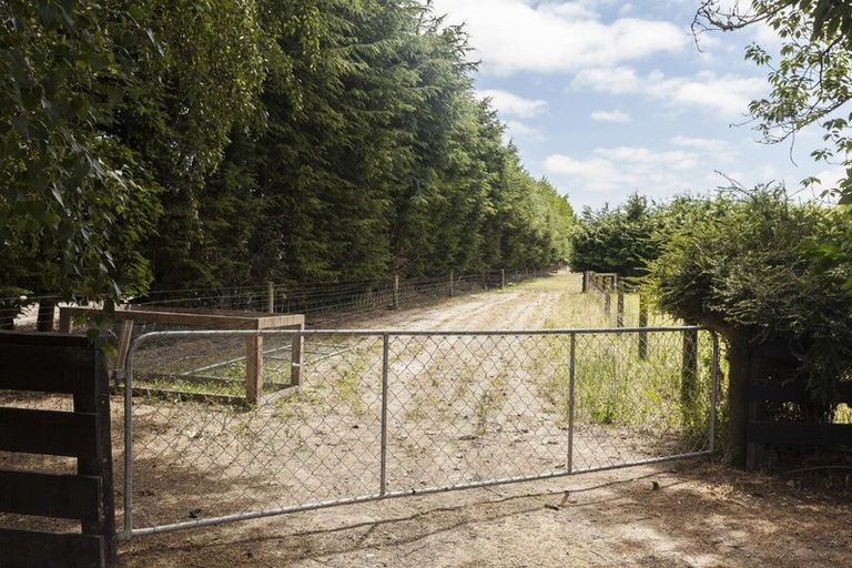 Photo of property in 308 Buchanans Road, Yaldhurst, Christchurch, 7676