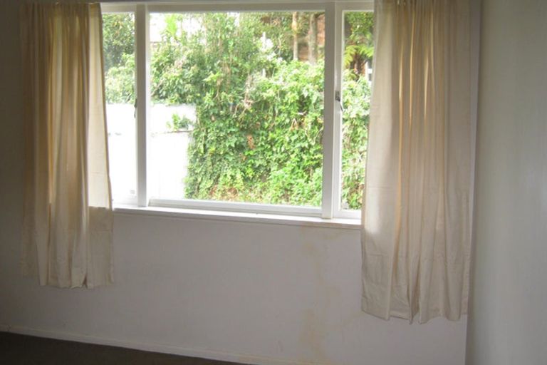 Photo of property in 37 Rodney Street, Howick, Auckland, 2014