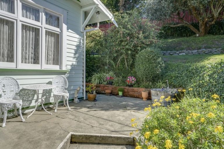 Photo of property in 40 Locking Street, Nelson South, Nelson, 7010