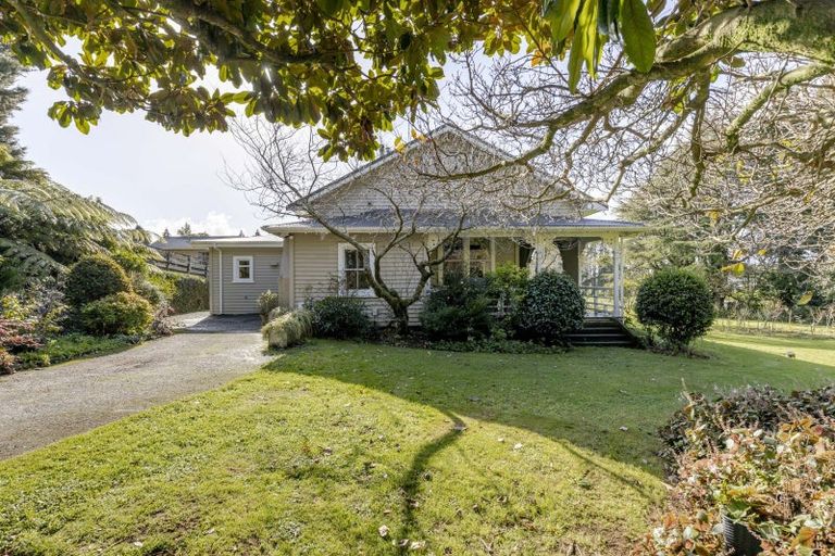 Photo of property in 1 Kahikatea Street, Inglewood, 4330