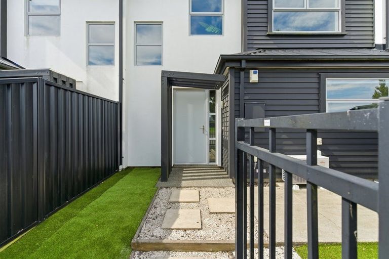 Photo of property in 44 Caulfield Avenue, Halswell, Christchurch, 8025