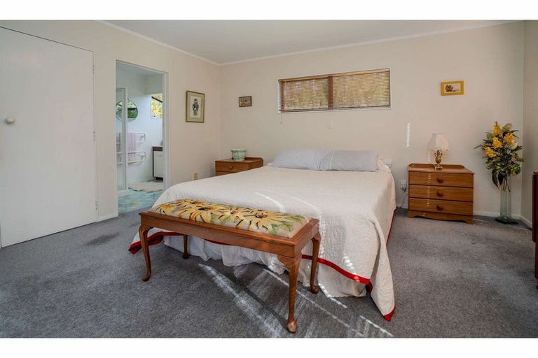 Photo of property in 11 Kendall Road, Kerikeri, 0230