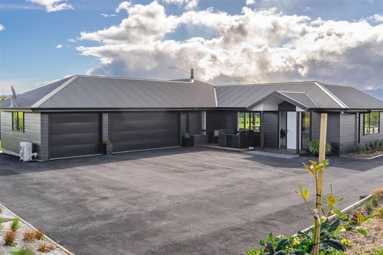 Photo of property in 40 Ardsley Lane, Lansdowne, Masterton, 5810