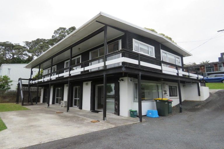 Photo of property in 129 Pendarves Street, New Plymouth, 4312