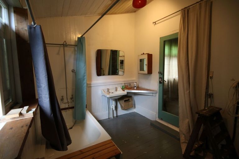 Photo of property in 23 Raupo Wharf Road, Ruawai, 0592