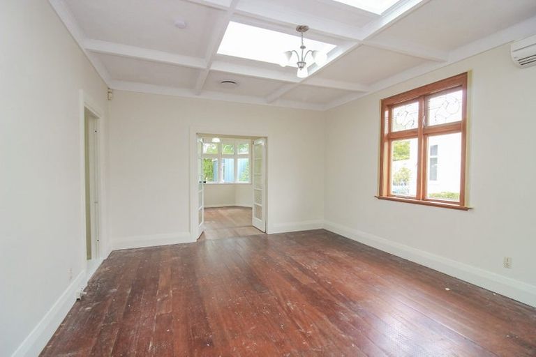 Photo of property in 34 Birdwood Road, Waterloo, Lower Hutt, 5011