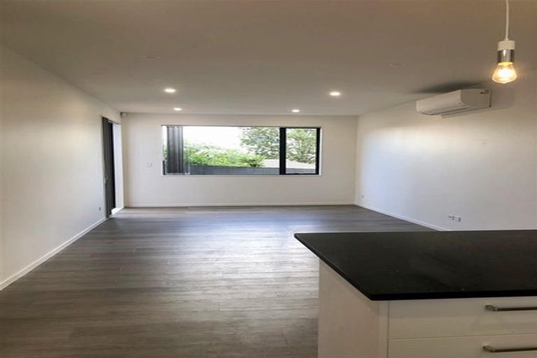 Photo of property in 21c Andrew Road, Howick, Auckland, 2010