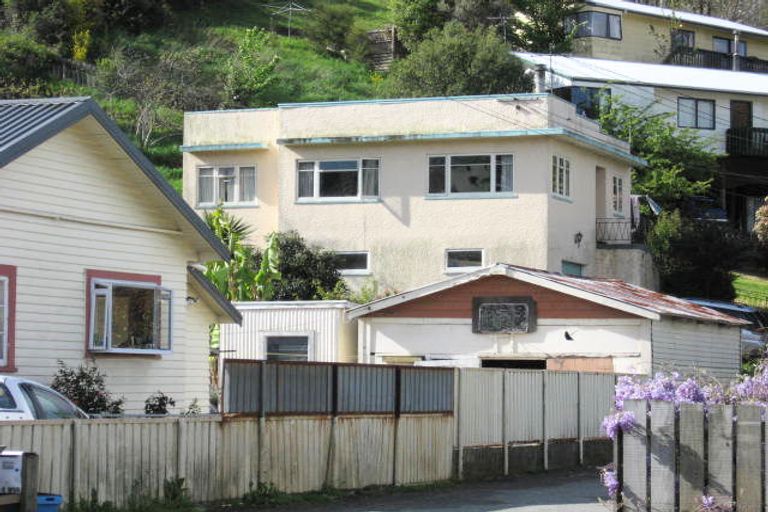 Photo of property in 3/125a Toi Toi Street, Toi Toi, Nelson, 7010