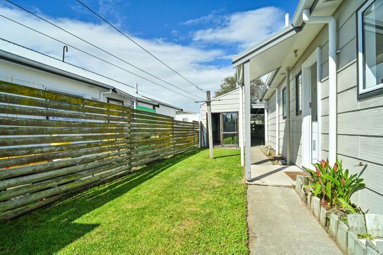 Photo of property in 6b Kilkee Terrace, Flaxmere, Hastings, 4120