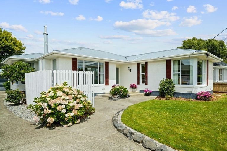 Photo of property in 17 Blakiston Street, Hoon Hay, Christchurch, 8025