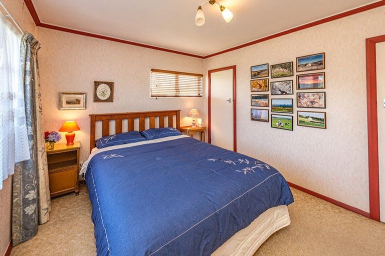 Photo of property in 4 West Way, Durie Hill, Whanganui, 4500