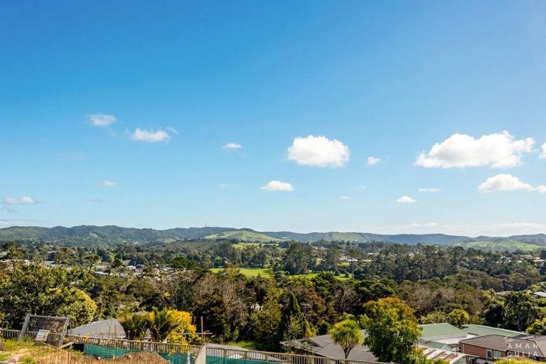 Photo of property in 15 Mara Way, Sunnyvale, 0612