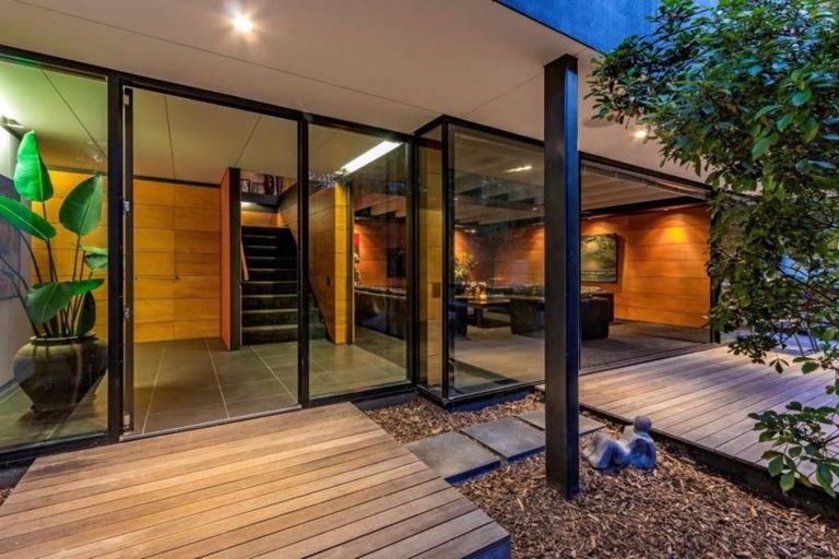 Photo of property in 41 Holliss Avenue, Cashmere, Christchurch, 8022