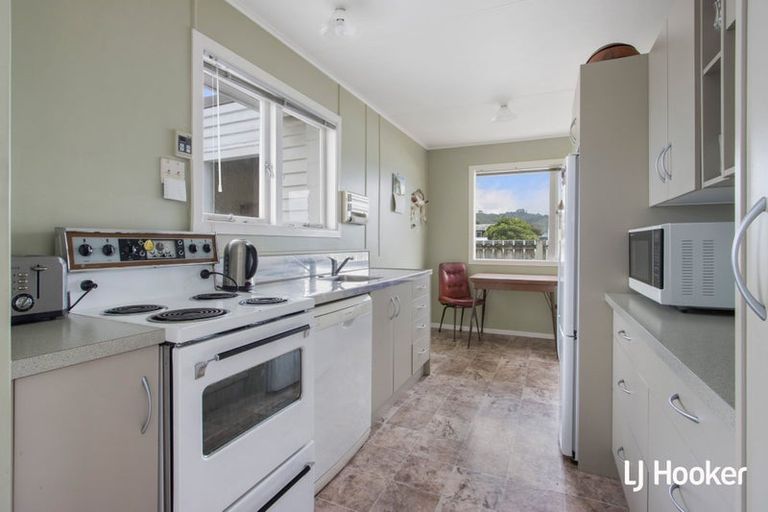 Photo of property in 70 Dillon Street, Waihi Beach, 3611