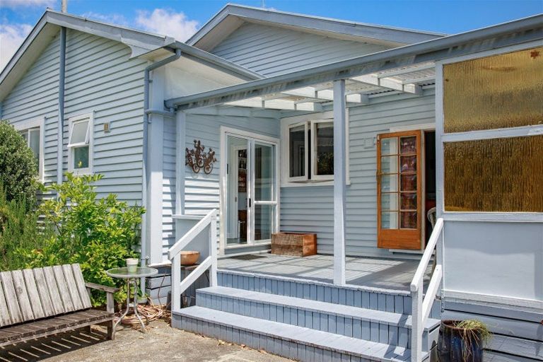 Photo of property in 49 Romilly Street, Westport, 7825