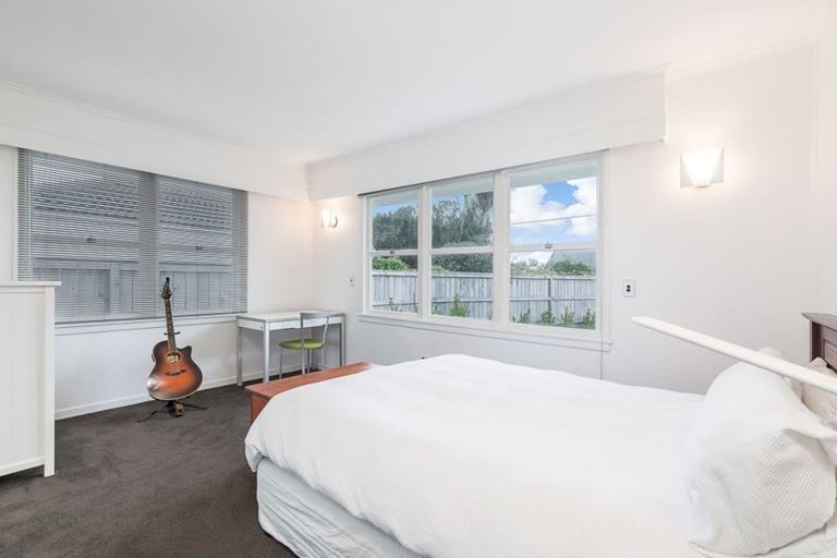 Photo of property in 1/25 Waipa Street, Birkenhead, Auckland, 0626