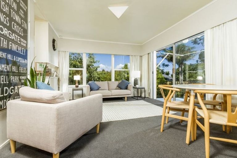 Photo of property in 2/175 Victoria Road, Devonport, Auckland, 0624