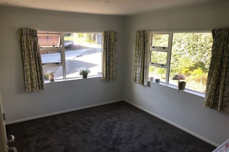 Photo of property in 26b Seddon Street, Waikanae, 5036