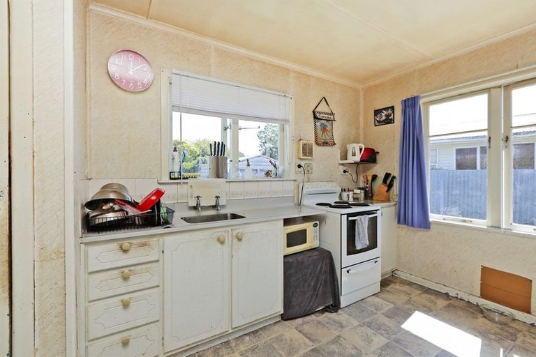 Photo of property in 22 Gilray Avenue, Maraenui, Napier, 4110