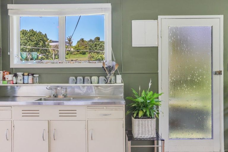 Photo of property in 7 Irishtown Road, Kuaotunu, Whitianga, 3592