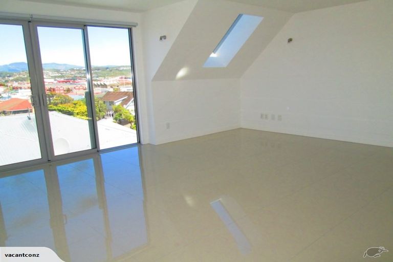 Photo of property in 8 Bourke Street, Kilbirnie, Wellington, 6022