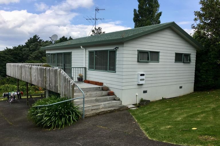 Photo of property in 16 Minerva Terrace, Cockle Bay, Auckland, 2014