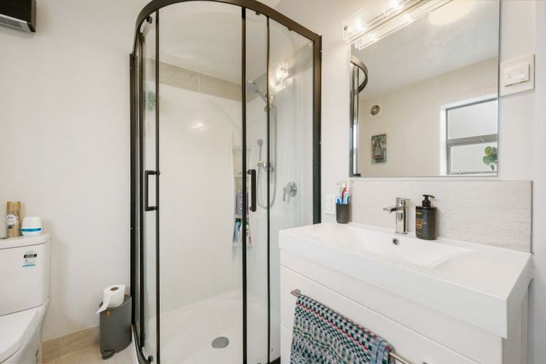 Photo of property in 16 Missy Crescent, Mount Pisa, Cromwell, 9383