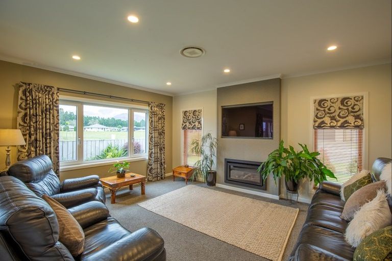 Photo of property in 14 Alma Place, Methven, 7730