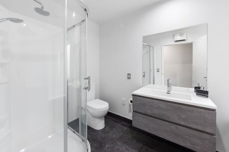 Photo of property in 4 Somerton Rise, Westmorland, Christchurch, 8025