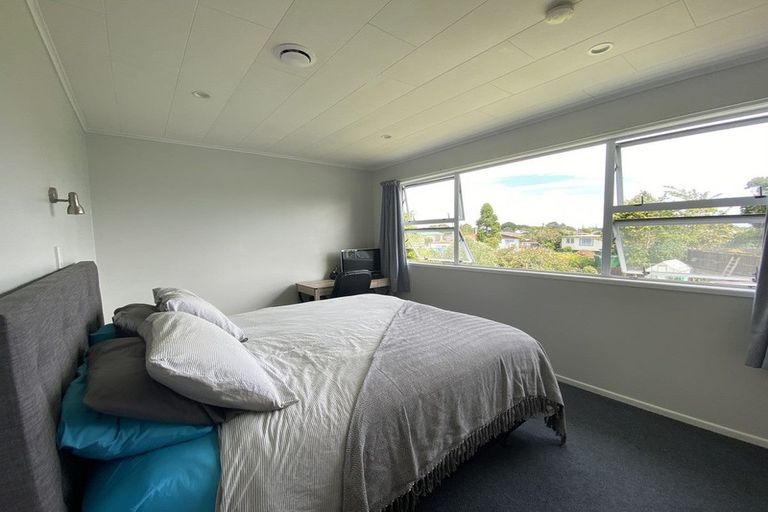 Photo of property in 7 Newbury Place, Waitara, 4320