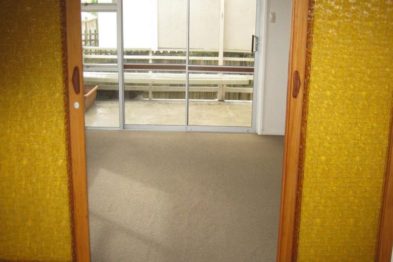 Photo of property in 37 Rodney Street, Howick, Auckland, 2014