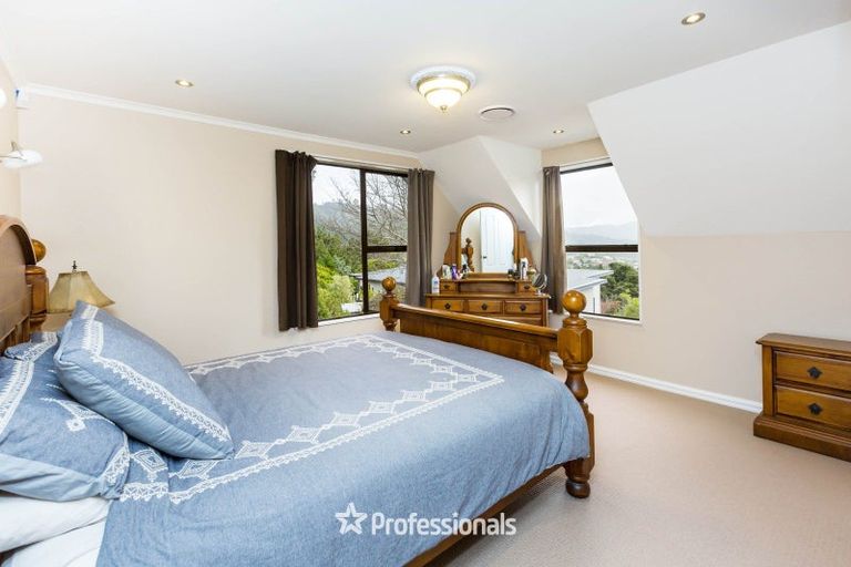 Photo of property in 1 Hobbit Lane, Pinehaven, Upper Hutt, 5371
