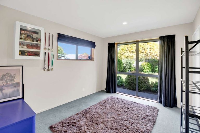 Photo of property in 36 Taranaki Drive, Woodend, 7610