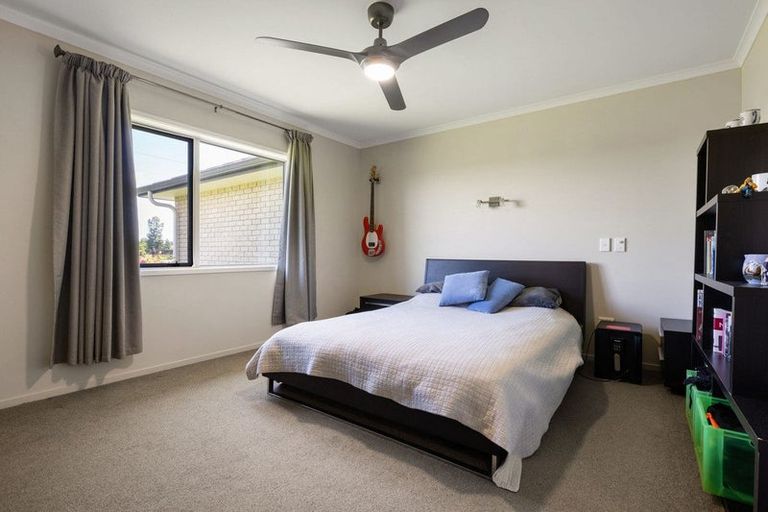 Photo of property in 11 Shadbolt Drive, Leamington, Cambridge, 3432